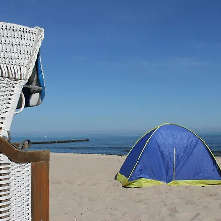 Ferienhof Am Leuchtturm Nr 7 Mit Meerblick 아파트
